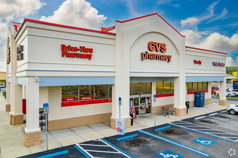 CVS Pharmacy net-lease storefront, Port Richey